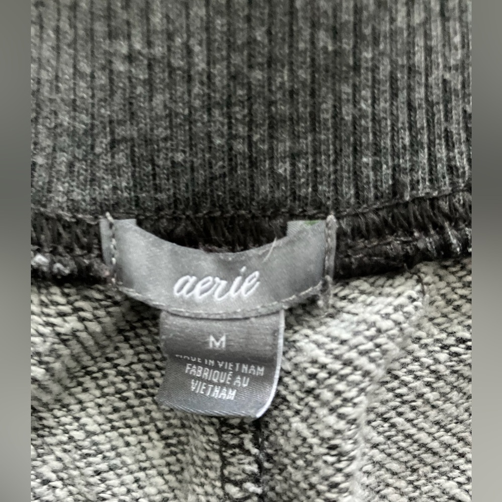 Aerie | Camo Joggers with Distressed Details Medium - Picture 3 of 3